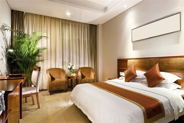 悠唐皇冠假日酒店